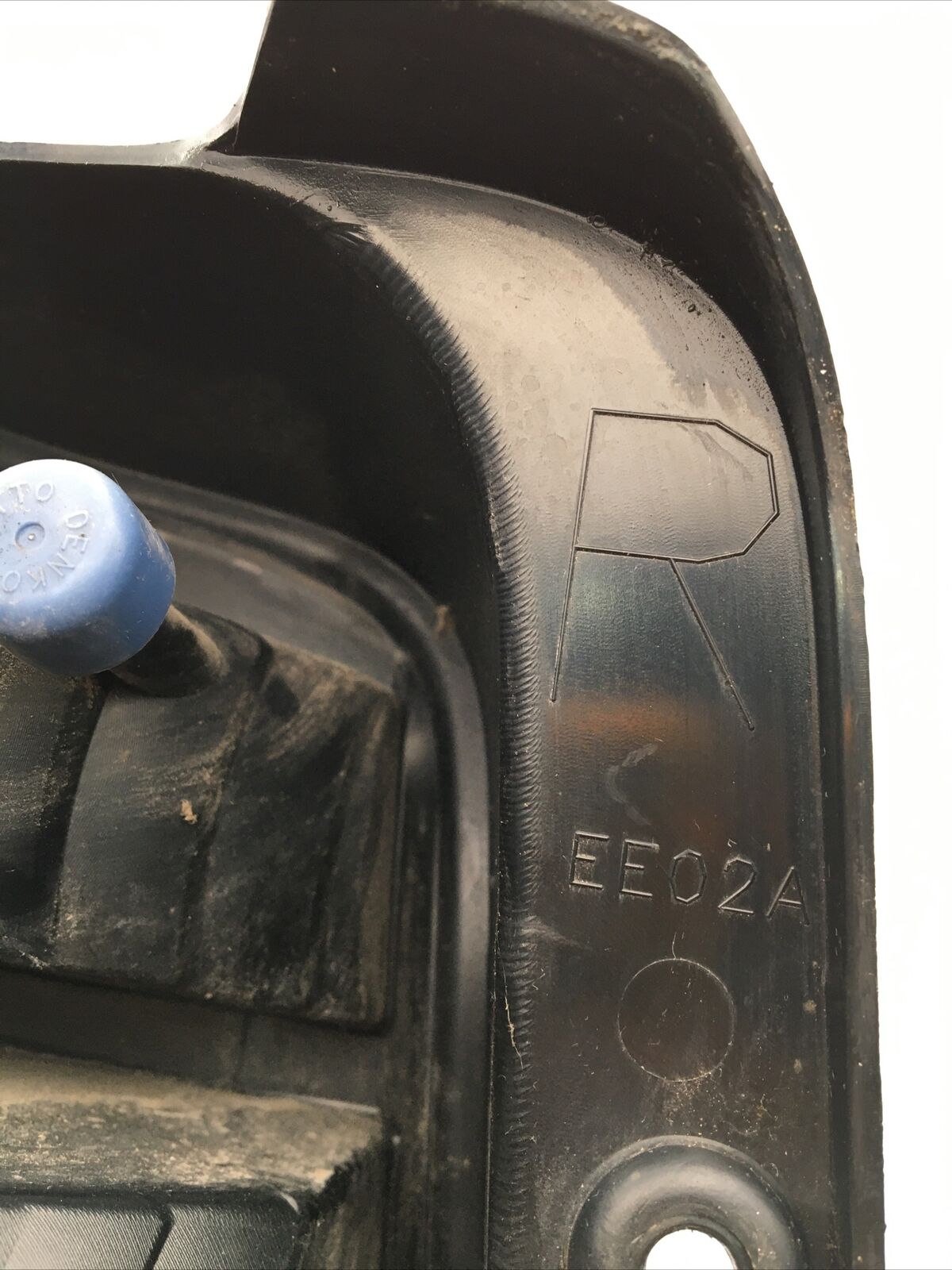 2008 2009 2010 2011 2012 FORD ESCAPE RIGHT SIDE TAIL LIGHT