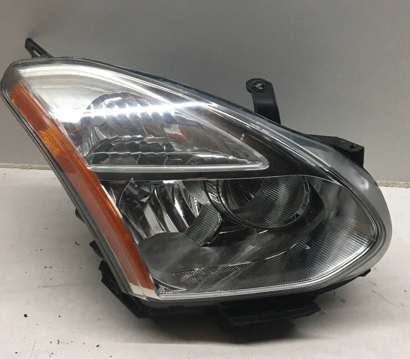 2008 2010 2012 NISSAN ROGUE HEAD LIGHT LAMP OEM RH