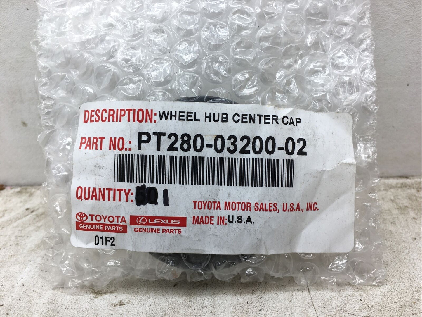 Toyota Center Cap PT280-03200-02 (New Old Stock)