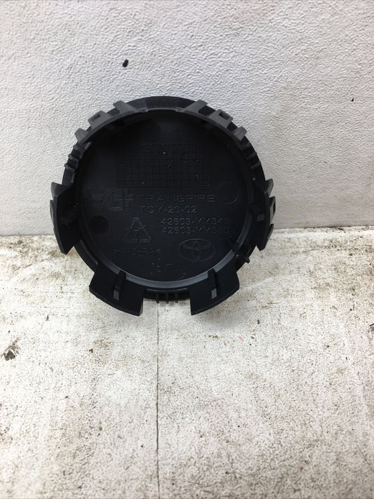 Toyota Center Cap PT280-03200-02 (New Old Stock)