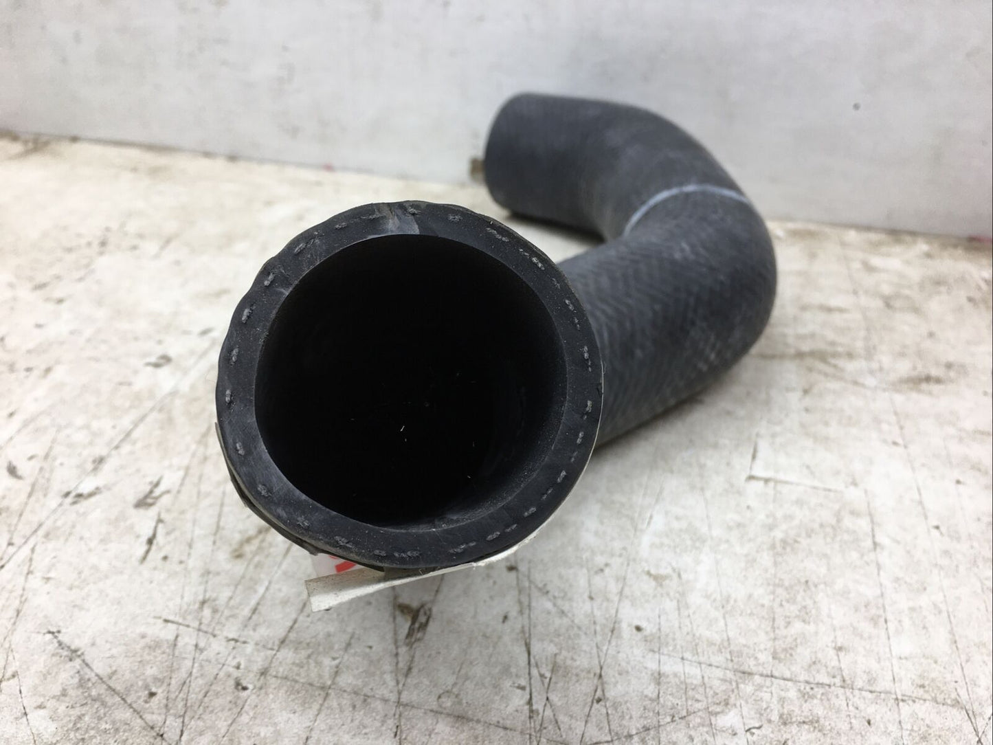 Genuine Hino Radiator Hose 16571-E0C70 (New Old Stock)