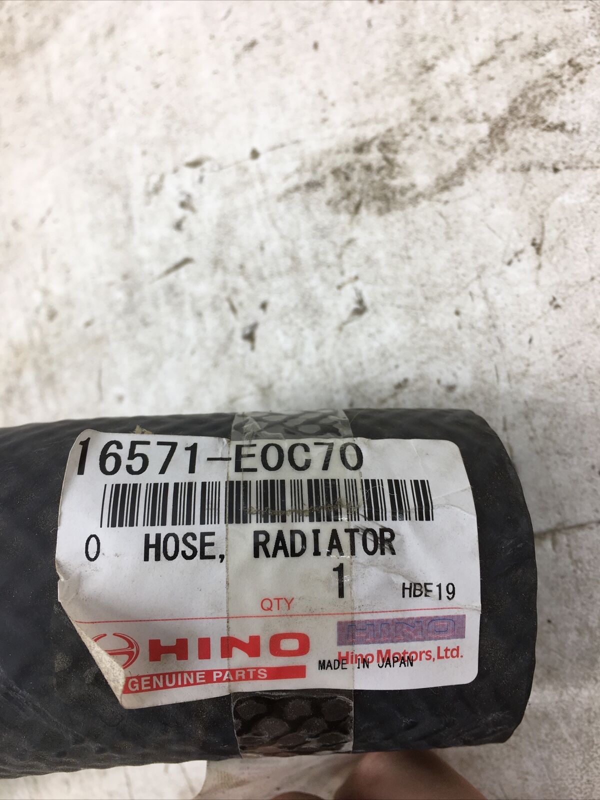 Genuine Hino Radiator Hose 16571-E0C70 (New Old Stock)