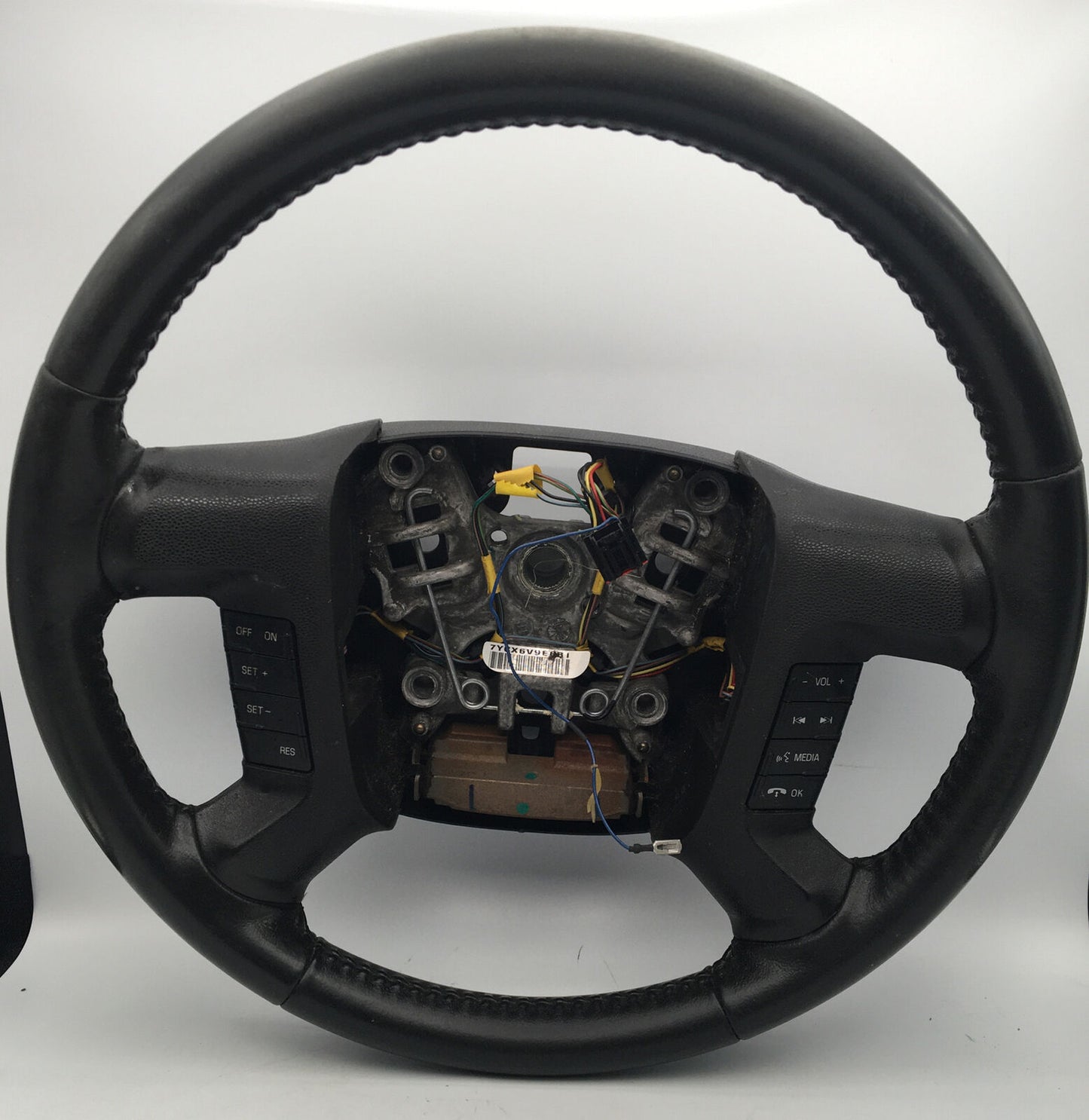 2009 2010 2011 2012 FORD ESCAPE OE Steering Wheel BLACK LEATHER