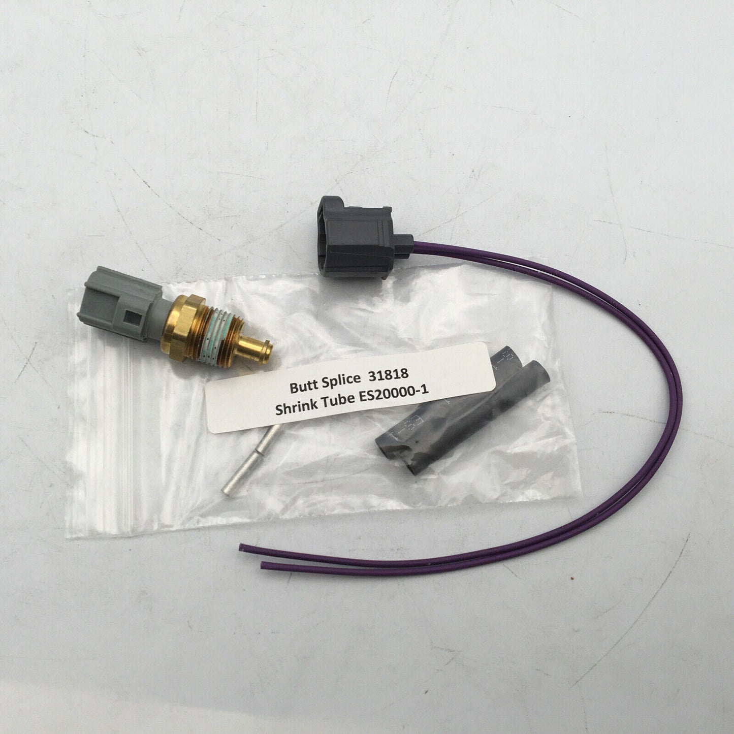 ** Navistar 1889995C91 Diesel Engine Oil Coolant Temperature Sensor Kit - NOS **