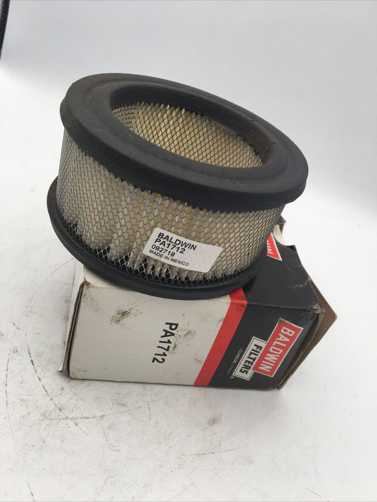 *** BALDWIN PA1712 Air Filter - NOS ***