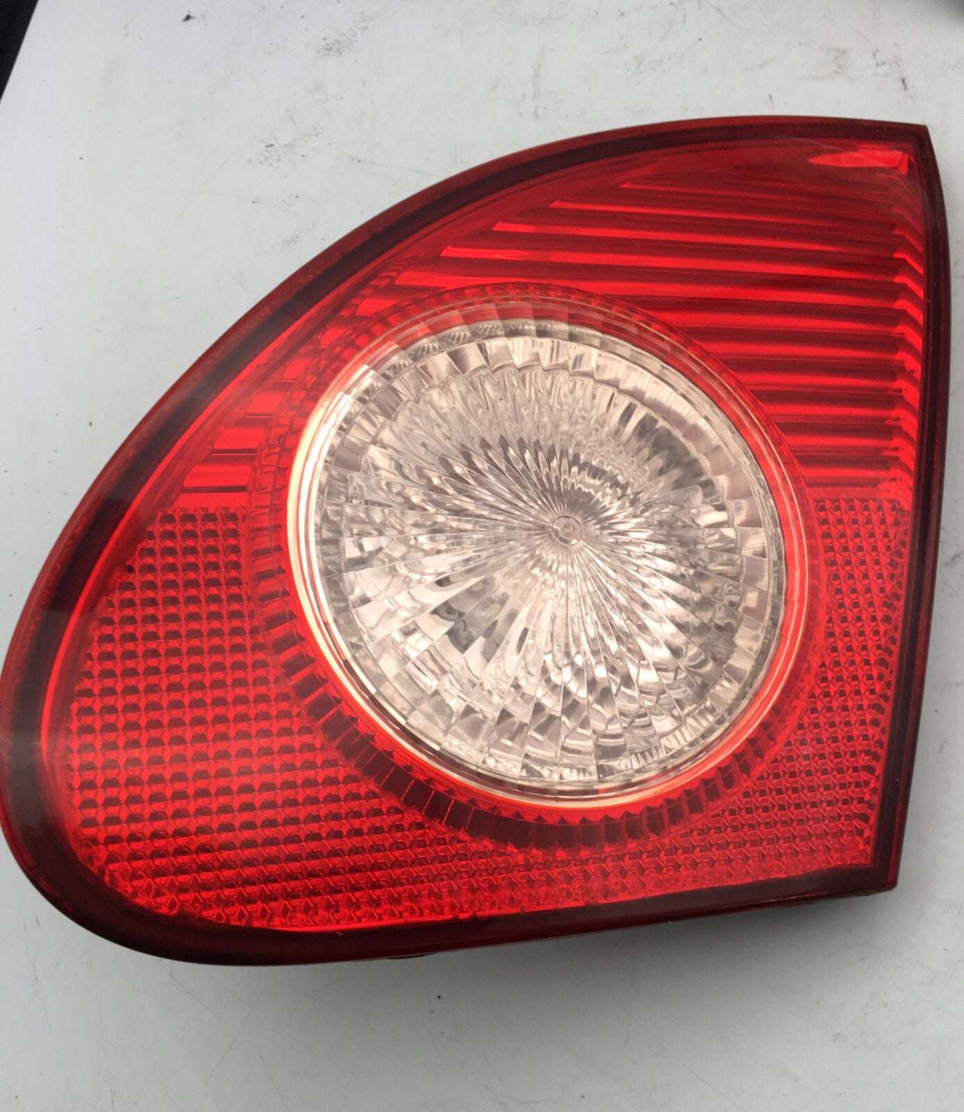 2007 TOYOTA COROLLA SEDAN TRUNK INNER TAIL LIGHTS LEFT AND RIGHT BOTH SIDES