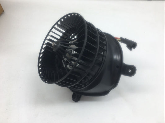 *** Genuine International 3542611C2  AC Blower Motor - NOS ***