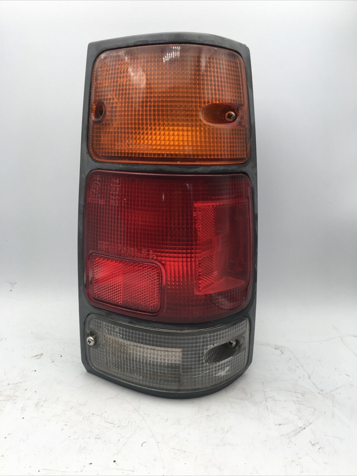 Original IKI for ISUZU Rodeo, Amigo, Pickup 1988-1997 Tail Light Turn Lens Right