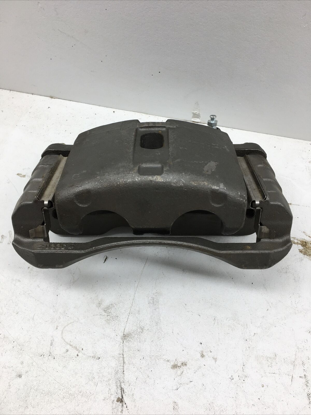 *** Brake Caliper 18B4728 (New Old Stock) ***