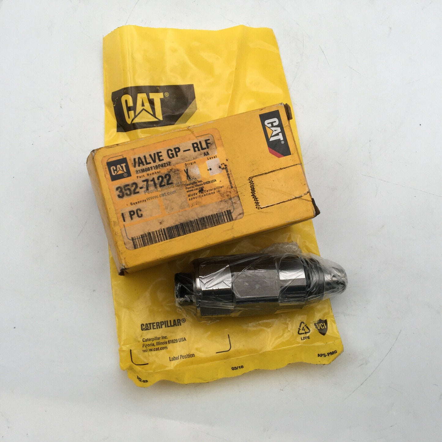 *** Genuine CAT 352-7122 Relief Valve GP-RLF - NOS ***