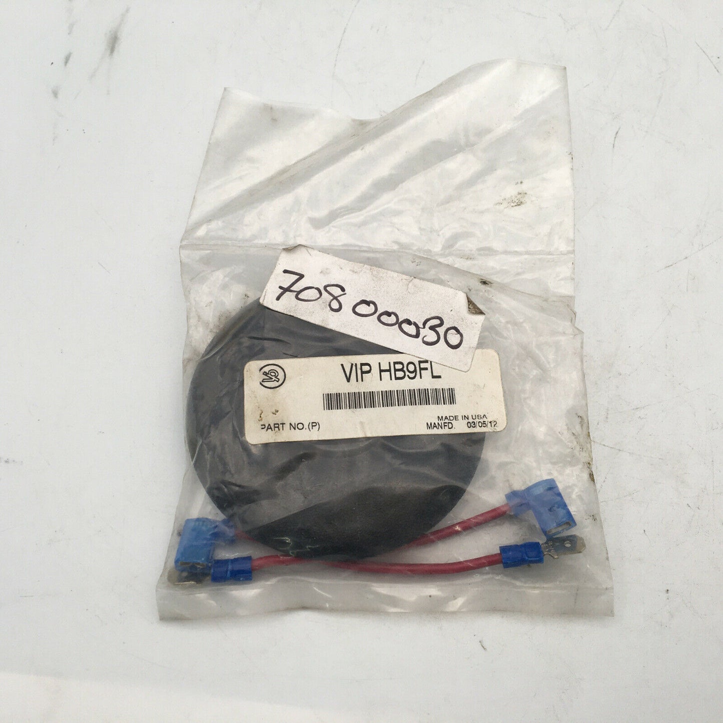 *** FREIGHTLINER VIP HB9FL Black Horn Button 70800030 - NOS ***