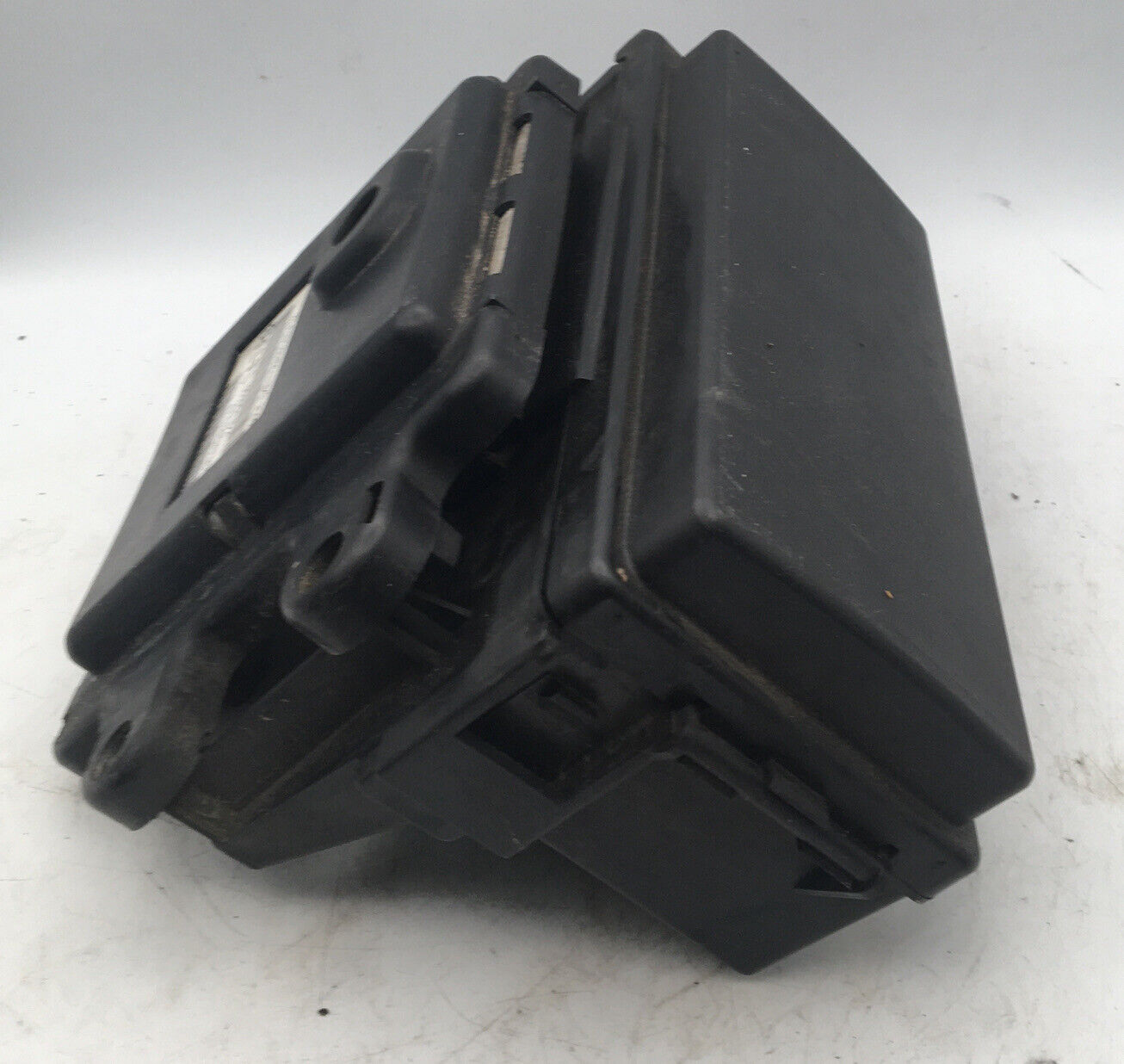 2005 Jeep Grand Cherokee Engine Fuse Box Main Relay BCM Module 56050 147 AG 5.7