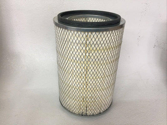 *** Fleetguard AF886 Air Filter ***