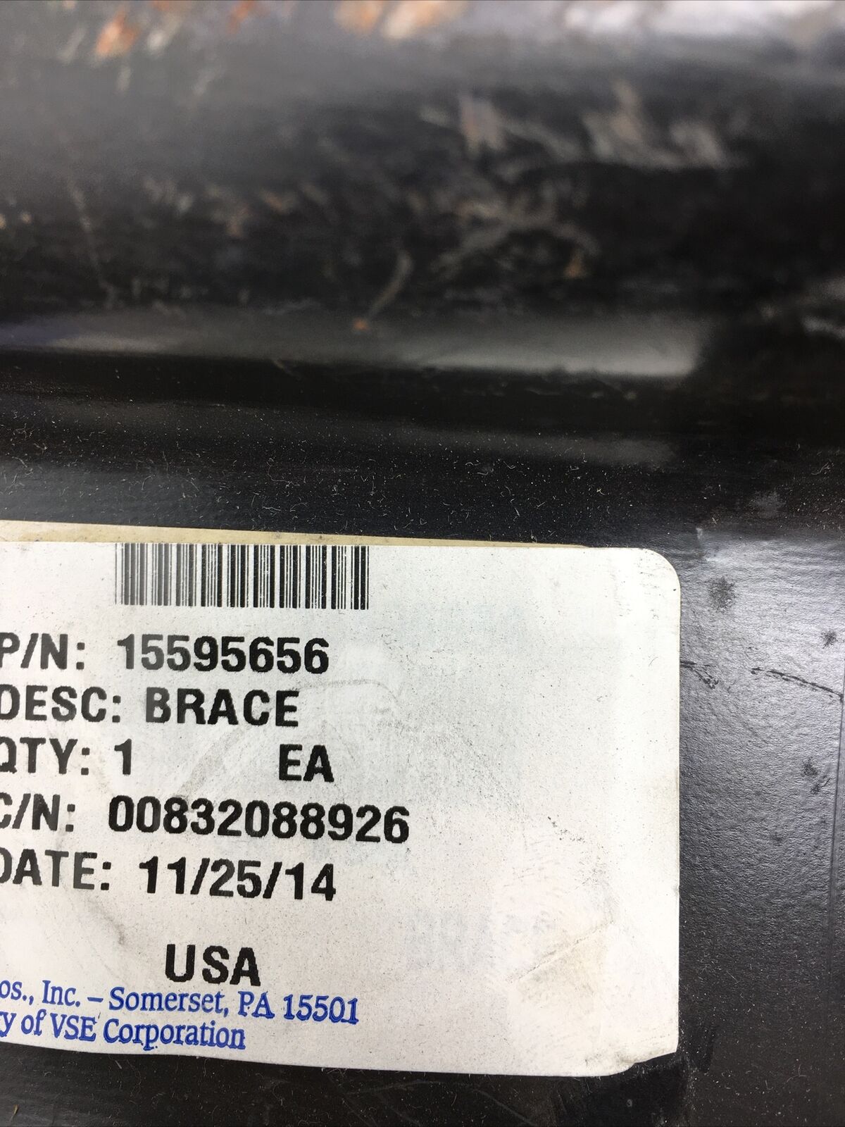 *** Genuine GM Brace 15595656 (New Old Stock) ***