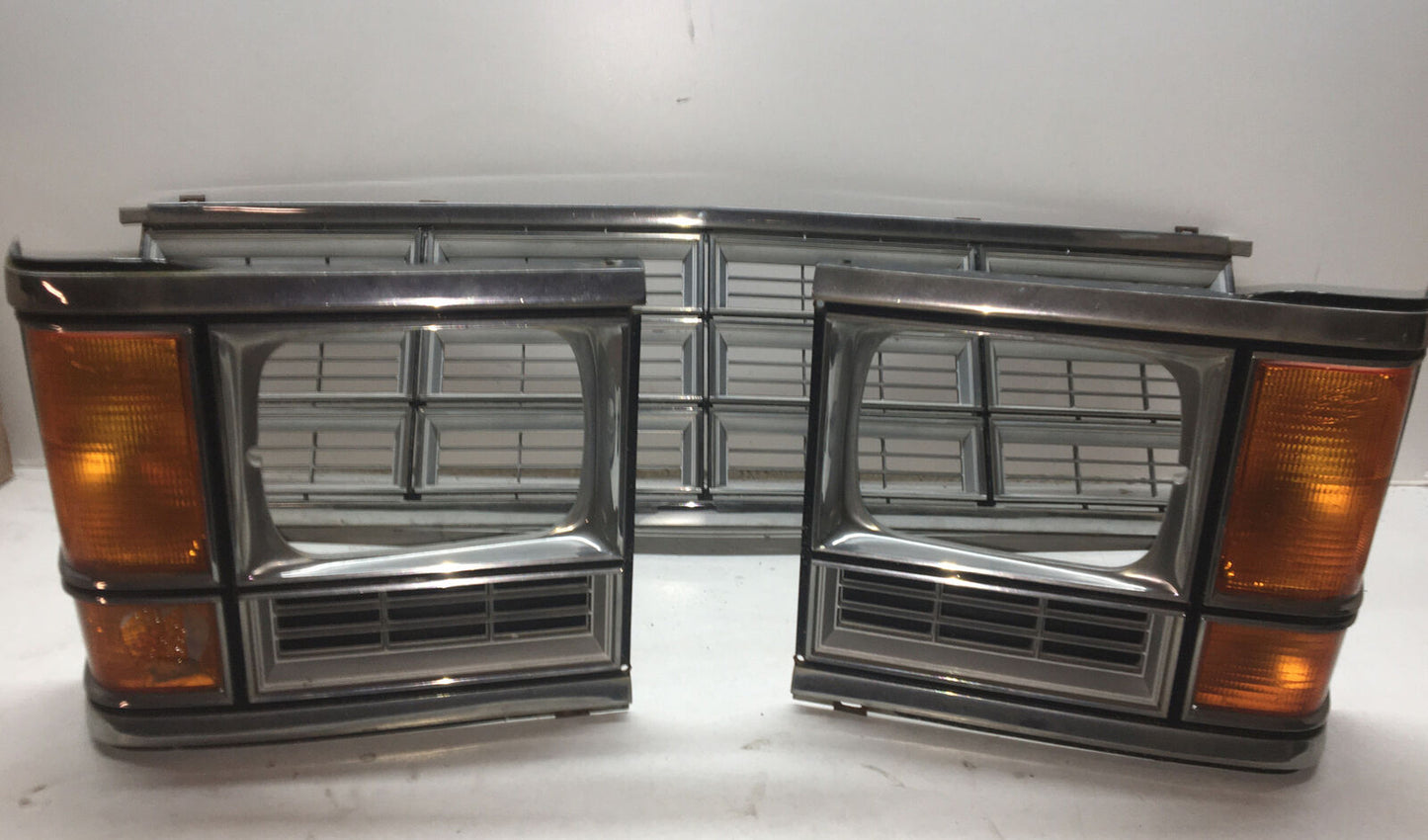 1986-1993 Dodge Van B150 B250 B350 MOPAR Grille Grill OEM HEADLIGHT BEZELS