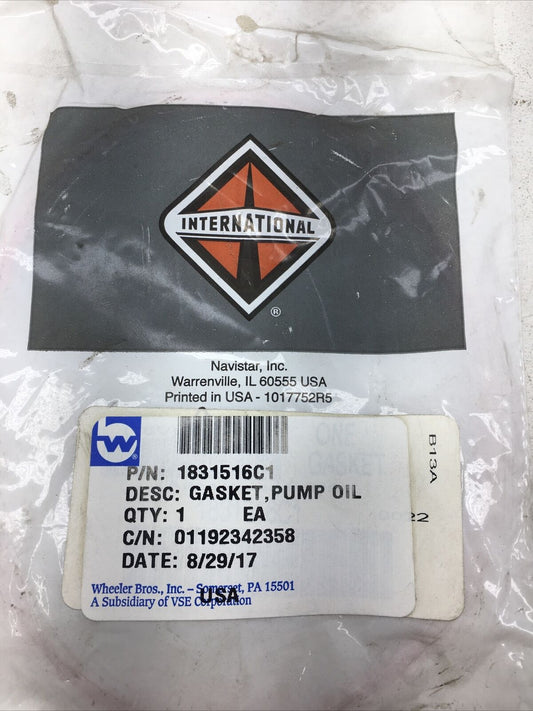 *** Genuine International Oil Pump Gasket 1831516C1 (New Old Stock) ***