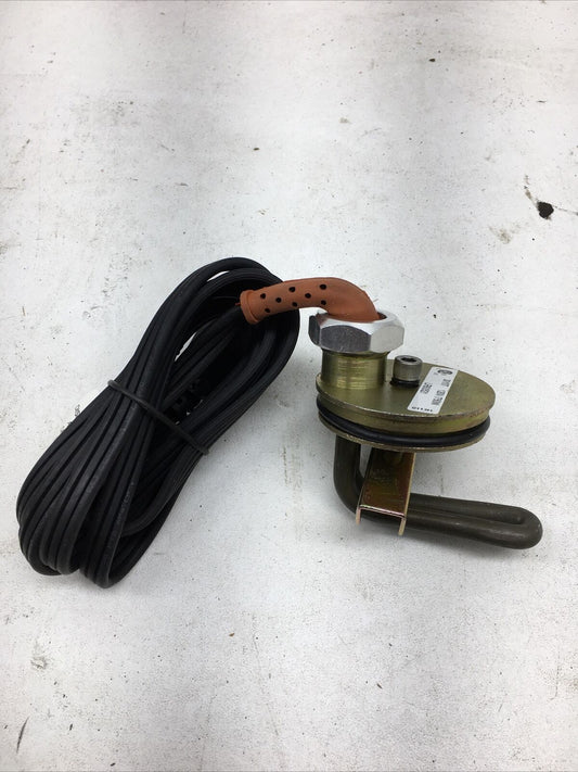 *** Fleetguard Diesel Block Heater 3313272 (New Old Stock) ***