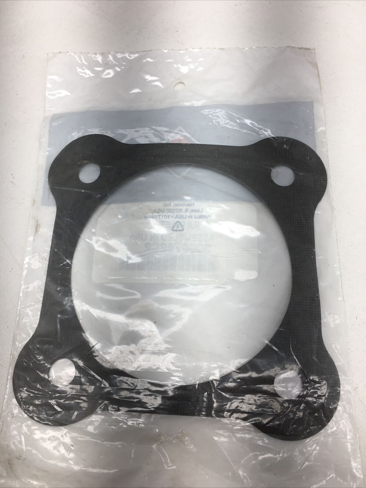 *** Genuine International Throttle Body Gasket 3006762C2 (New Old Stock) ***