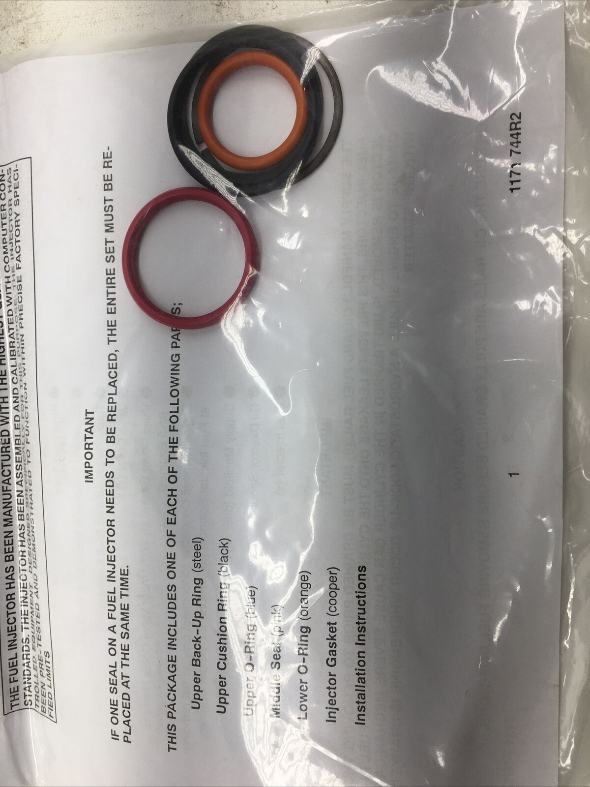 *** Genuine International Injector Seal Kit 1833564C92 (New Old Stock) ***