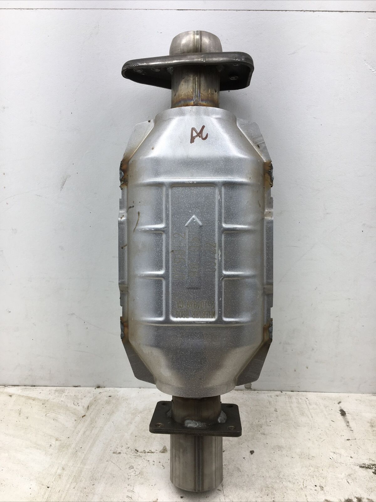 Catalytic Converter 98105 (New Old Stock)