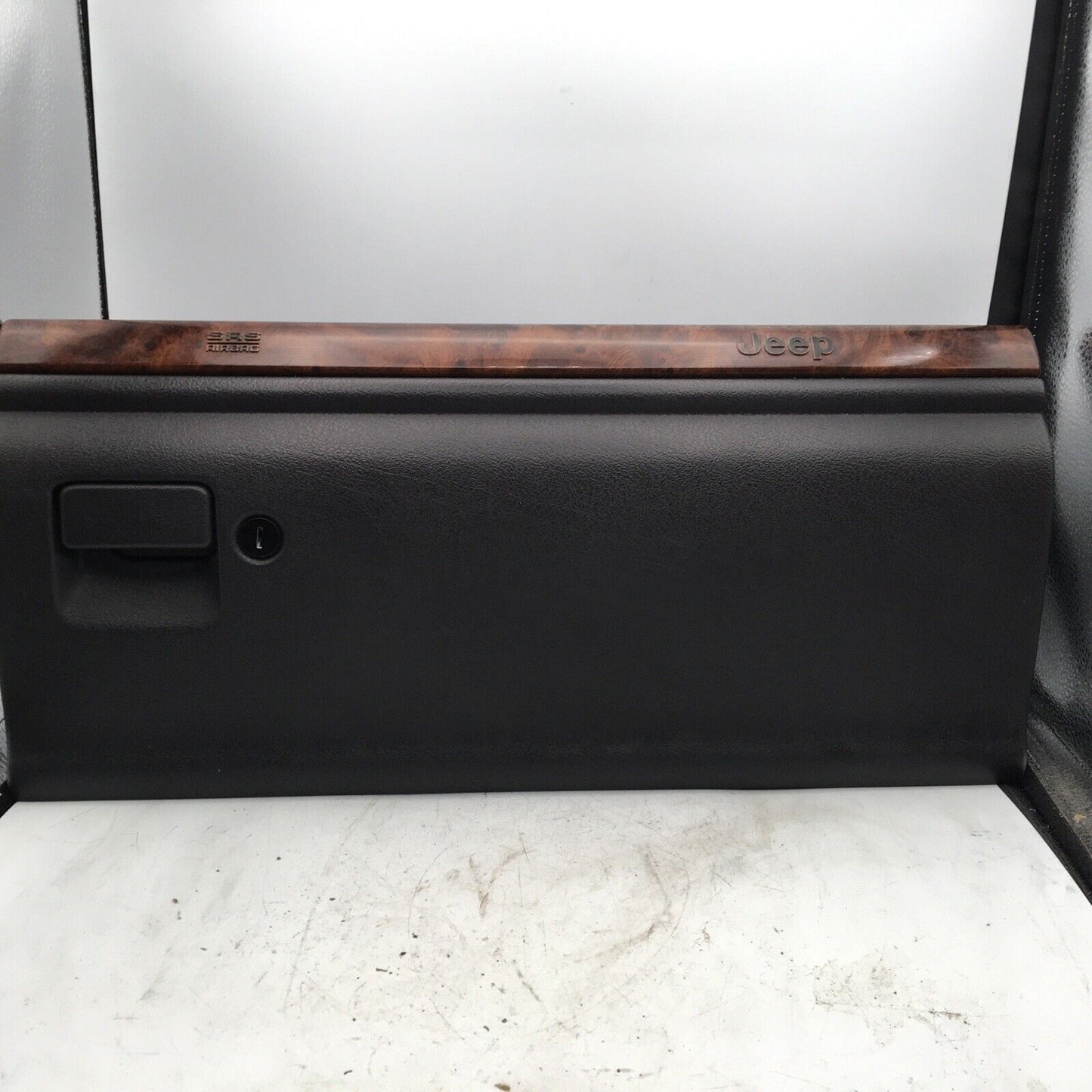 Jeep Grand Cherokee ZJ 96-98 OEM Glove Box Glovebox Setup Agate Woodgrain No Key