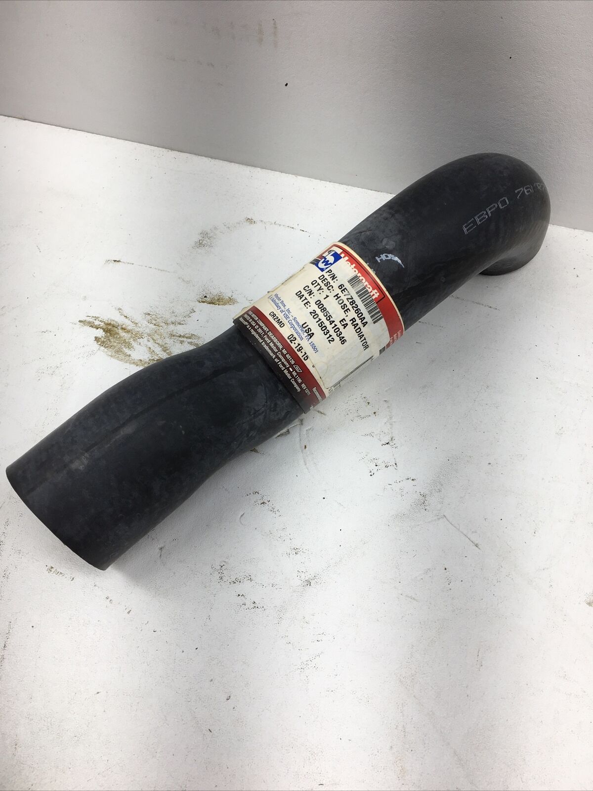 *** Motorcraft Radiator Hose 6E7Z8260AA (New Old Stock) ***