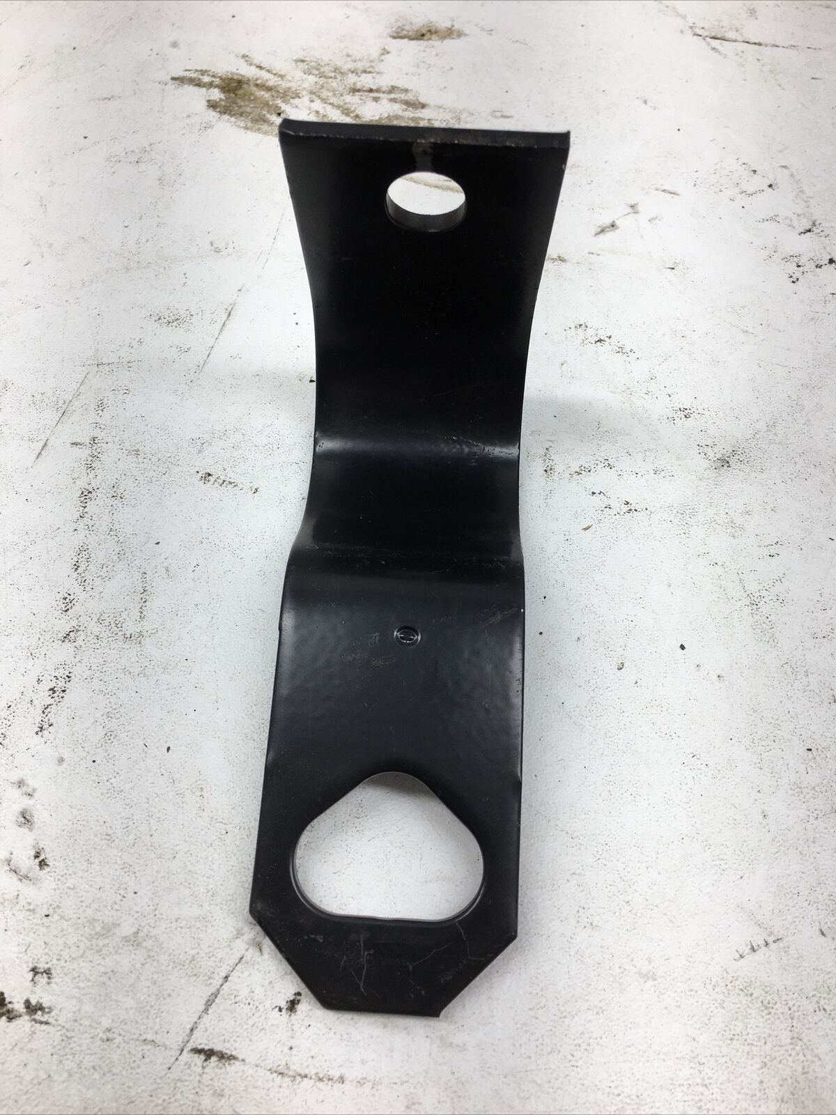 *** Workhorse Front Bumper Bracket 15597970 (New Old Stock) ***