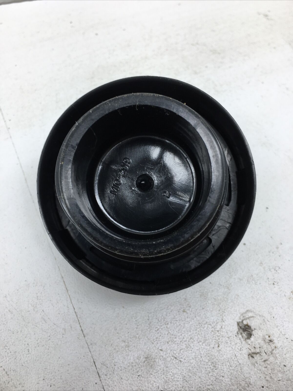 *** Genuine Stant Fuel Cap 10822 (New Old Stock) ***