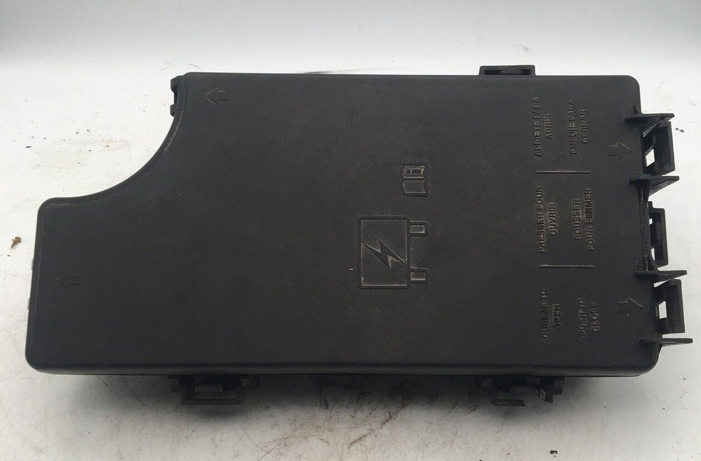 06-09 CHRYSLER PT CRUISER TIPM FUSEBOX FUSE BOX CONTROL MODULE BCM P56049714AO