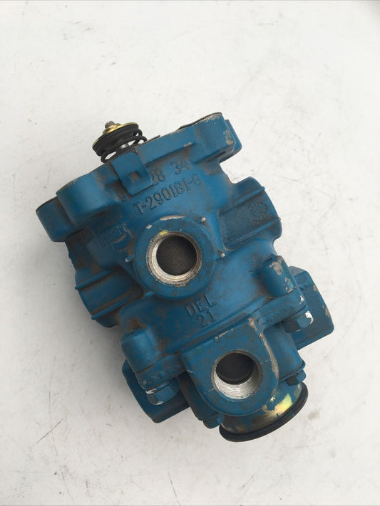 *** Bendix OR286171X E-6 Coreless Brake Valve - Remanufactured  - Old Stock ***